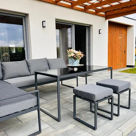 Сasa de vacaciones Luzie Breeze House *